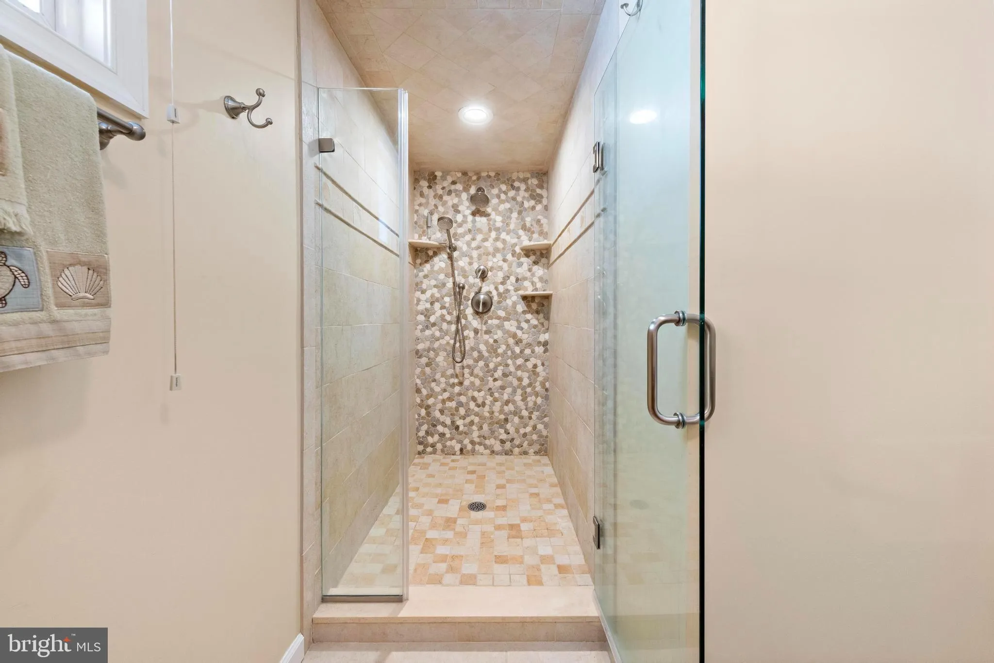 Long Beach Township, New Jersey 08008, United States, 5 Bedrooms Bedrooms, ,4 BathroomsBathrooms,Residential,Coming Soon,165239