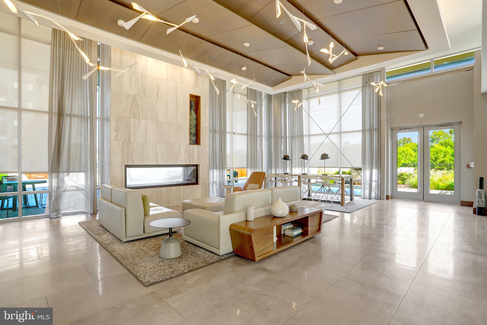 145 RIVERHAVEN DRIVE 416