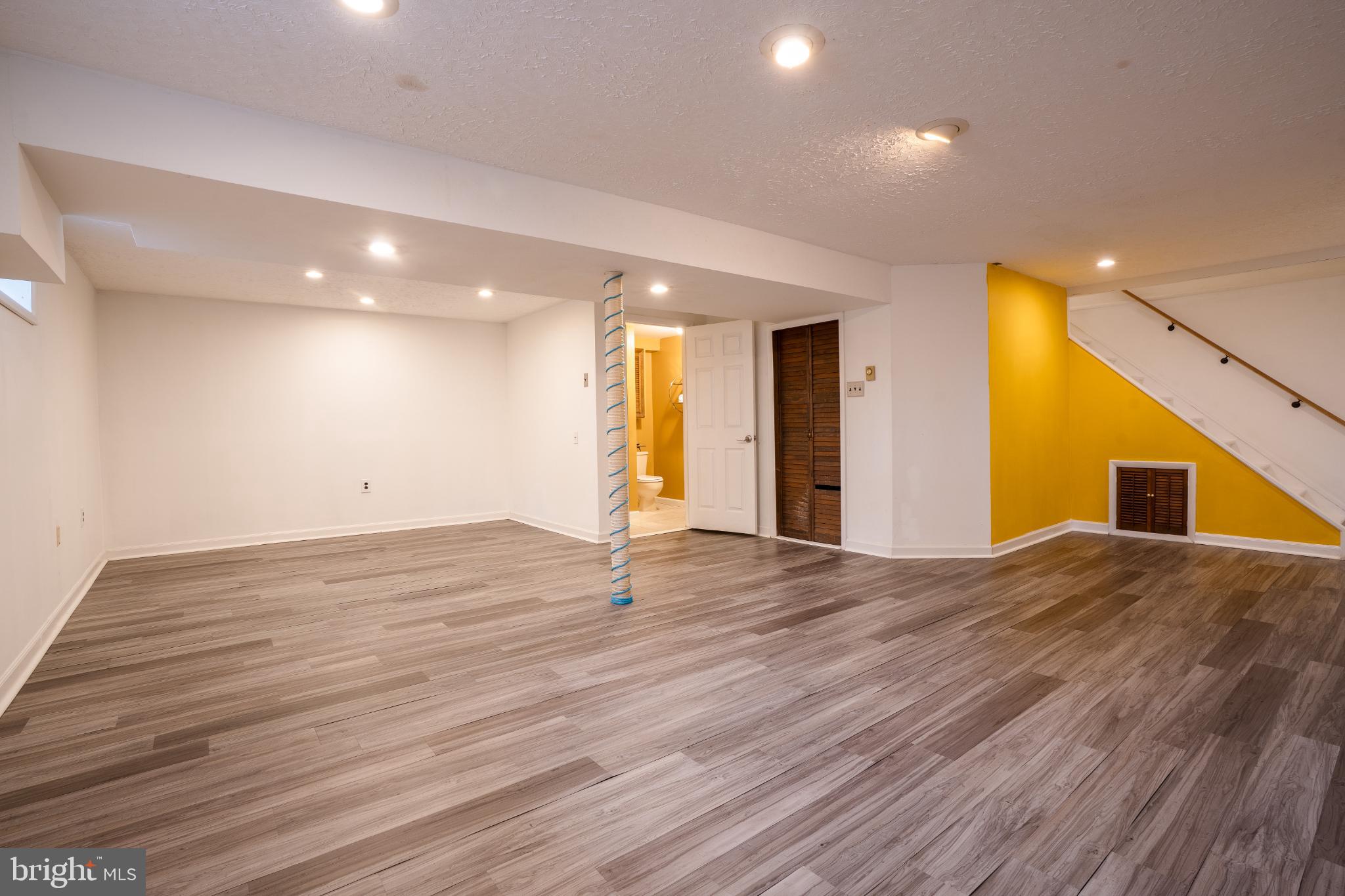 RIVERDALE FOREST - Residential