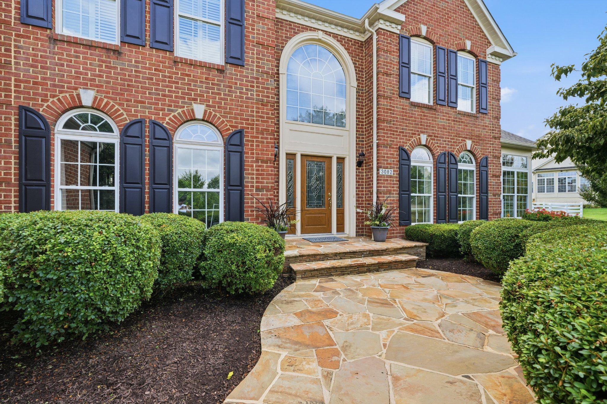 3082 BALLESTERAS COURT