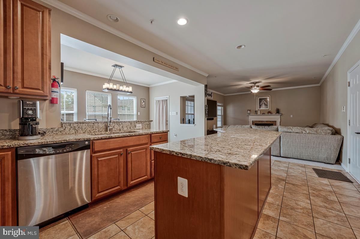 3705 WALLINGFORD COURT