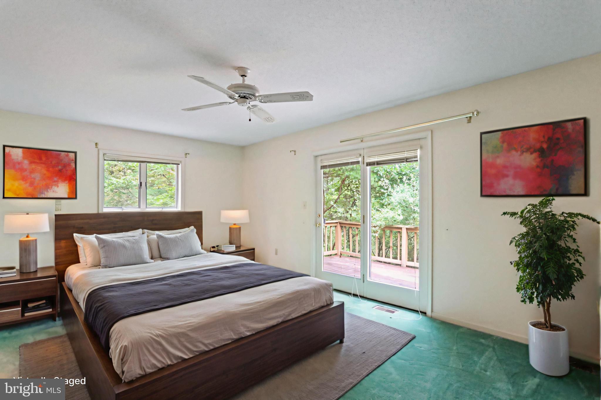 THE WOODS - Residential