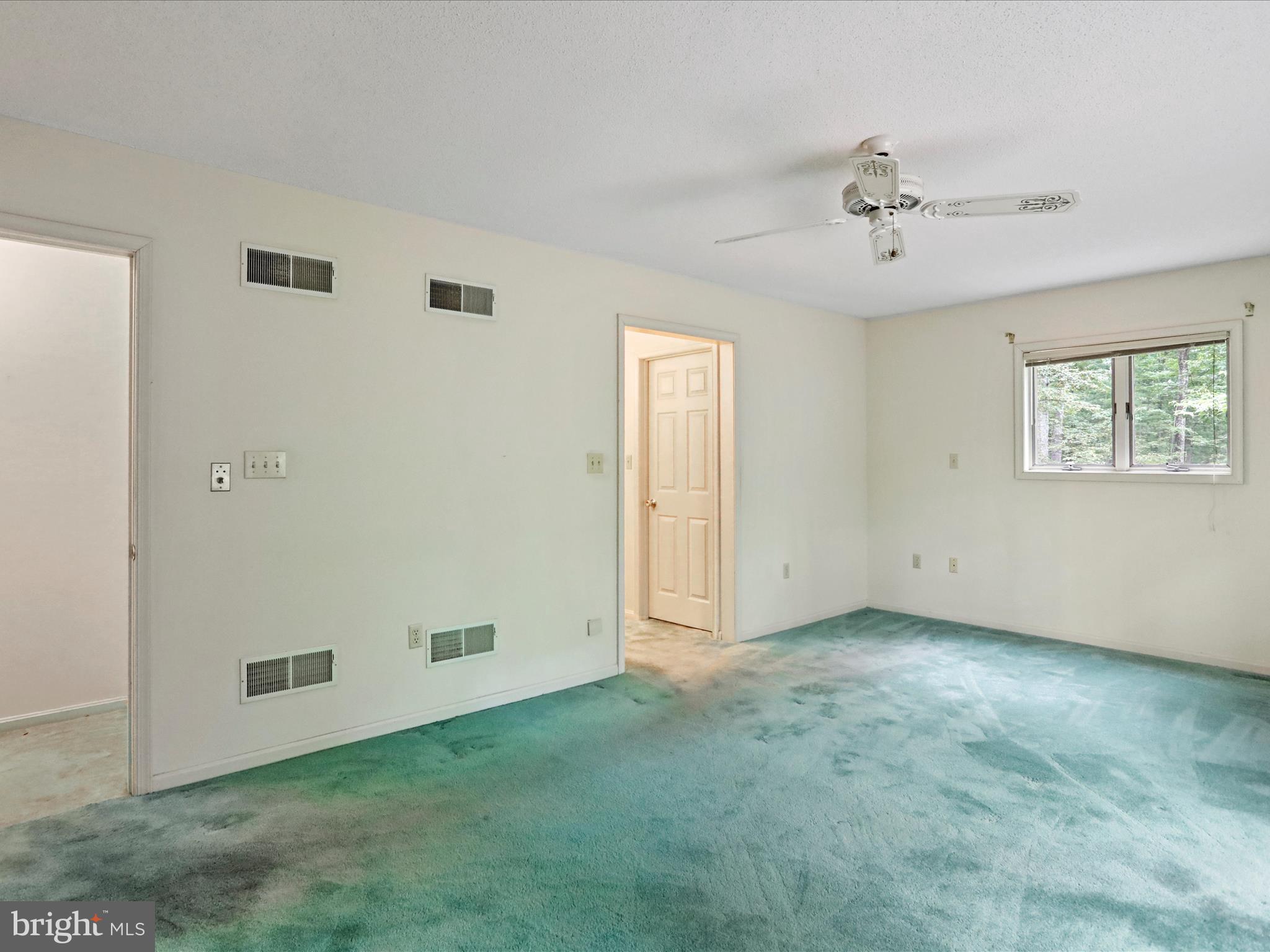 THE WOODS - Residential