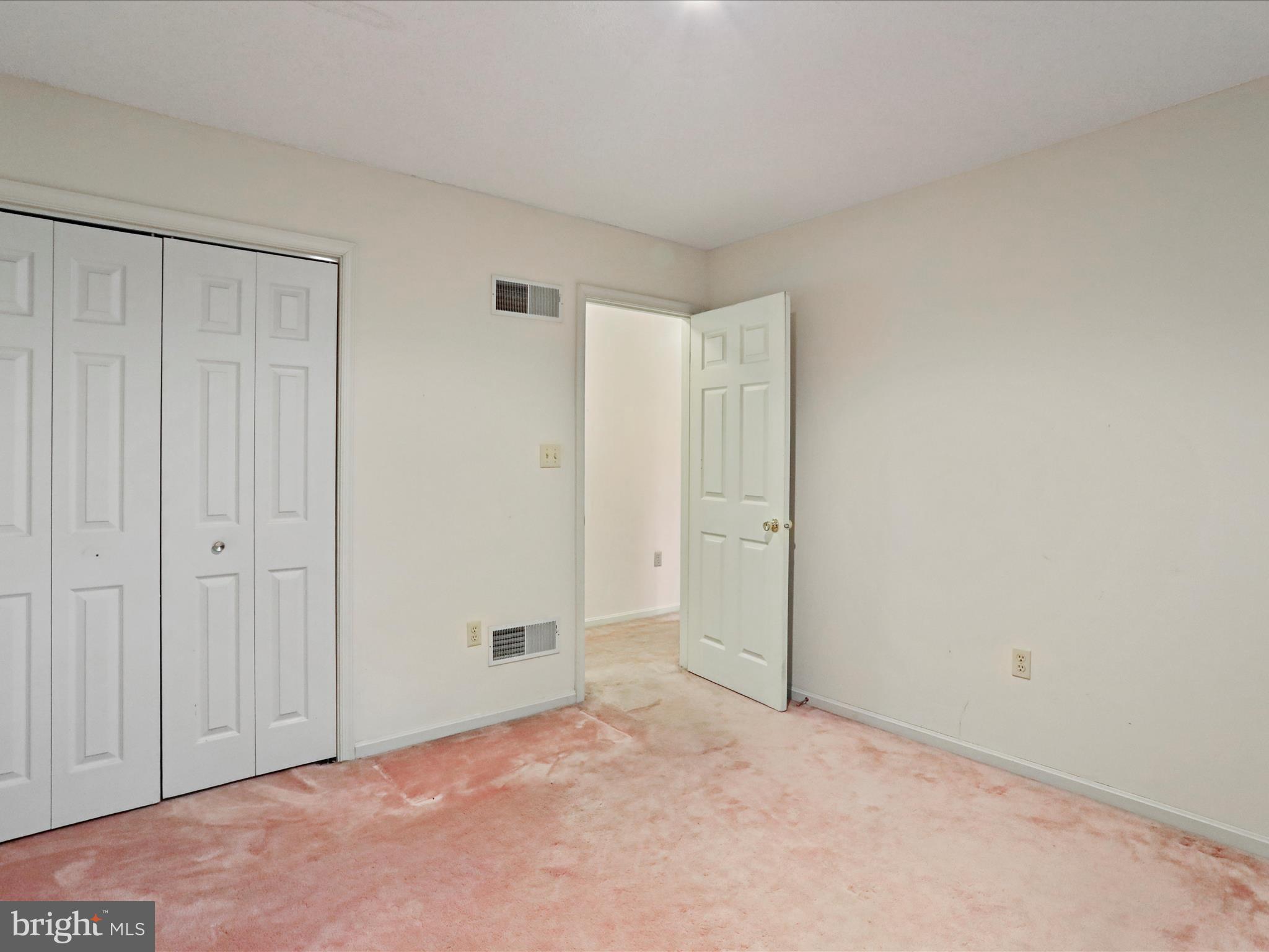 THE WOODS - Residential