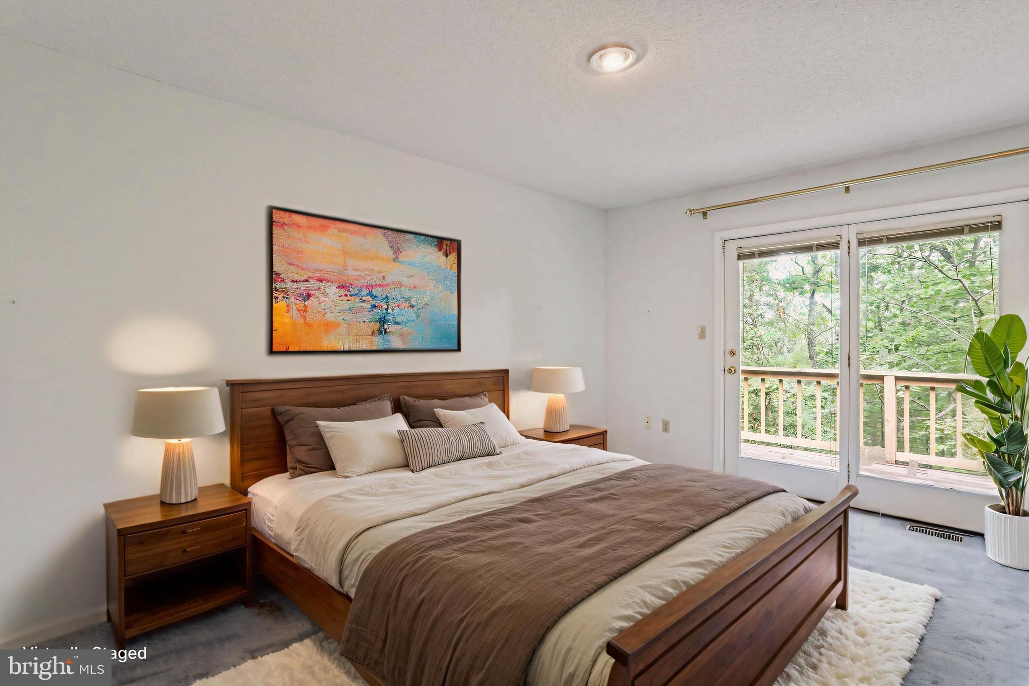 THE WOODS - Residential