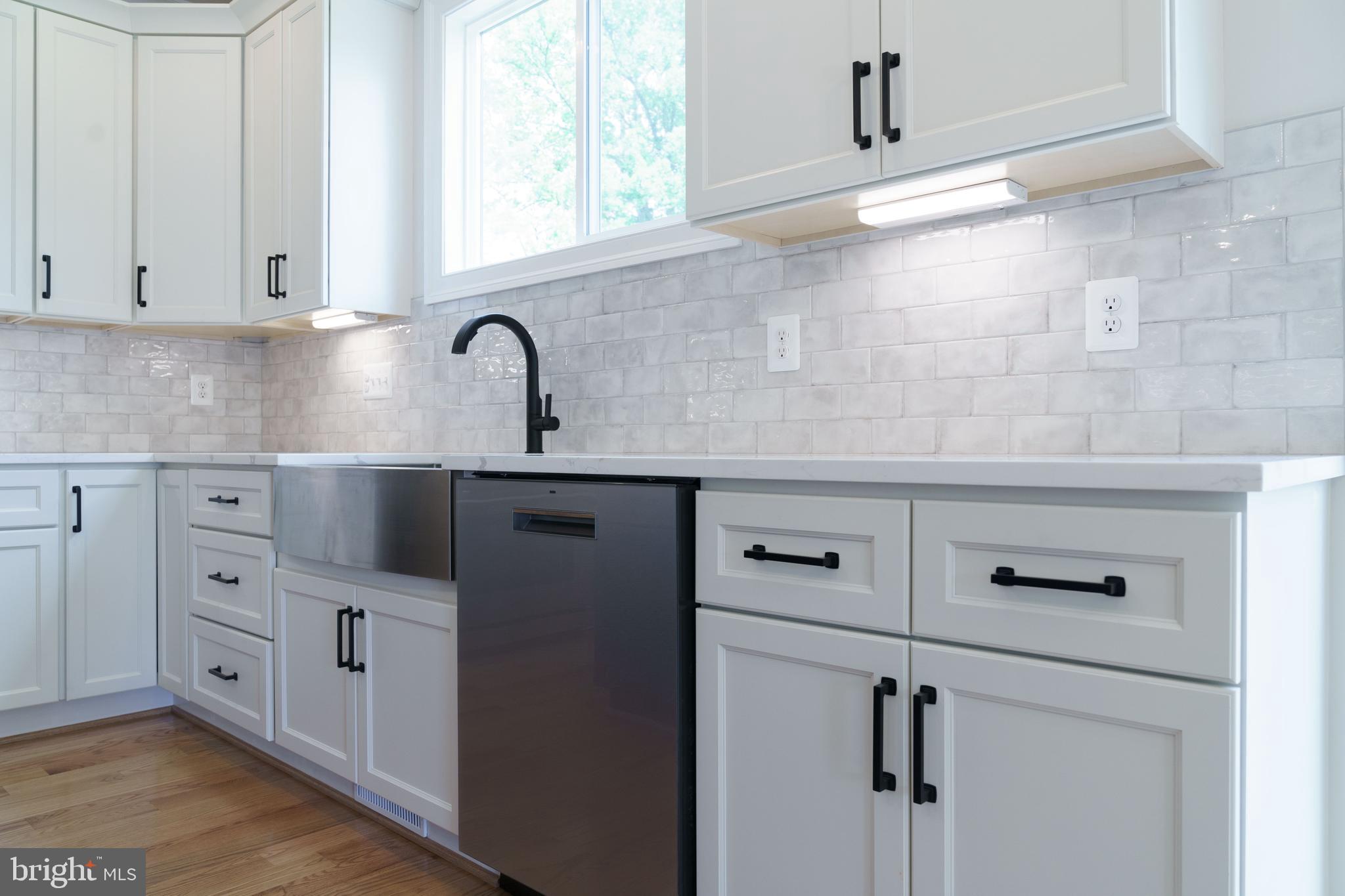 PIMMIT VIEW - Residential