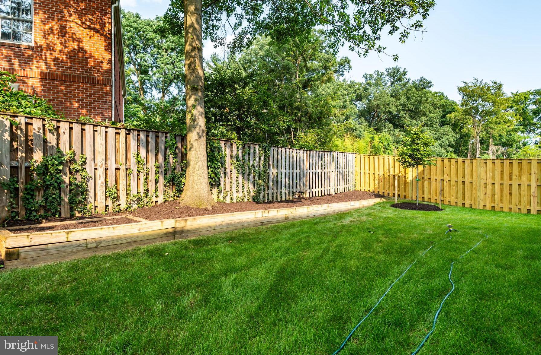 PIMMIT VIEW - Residential