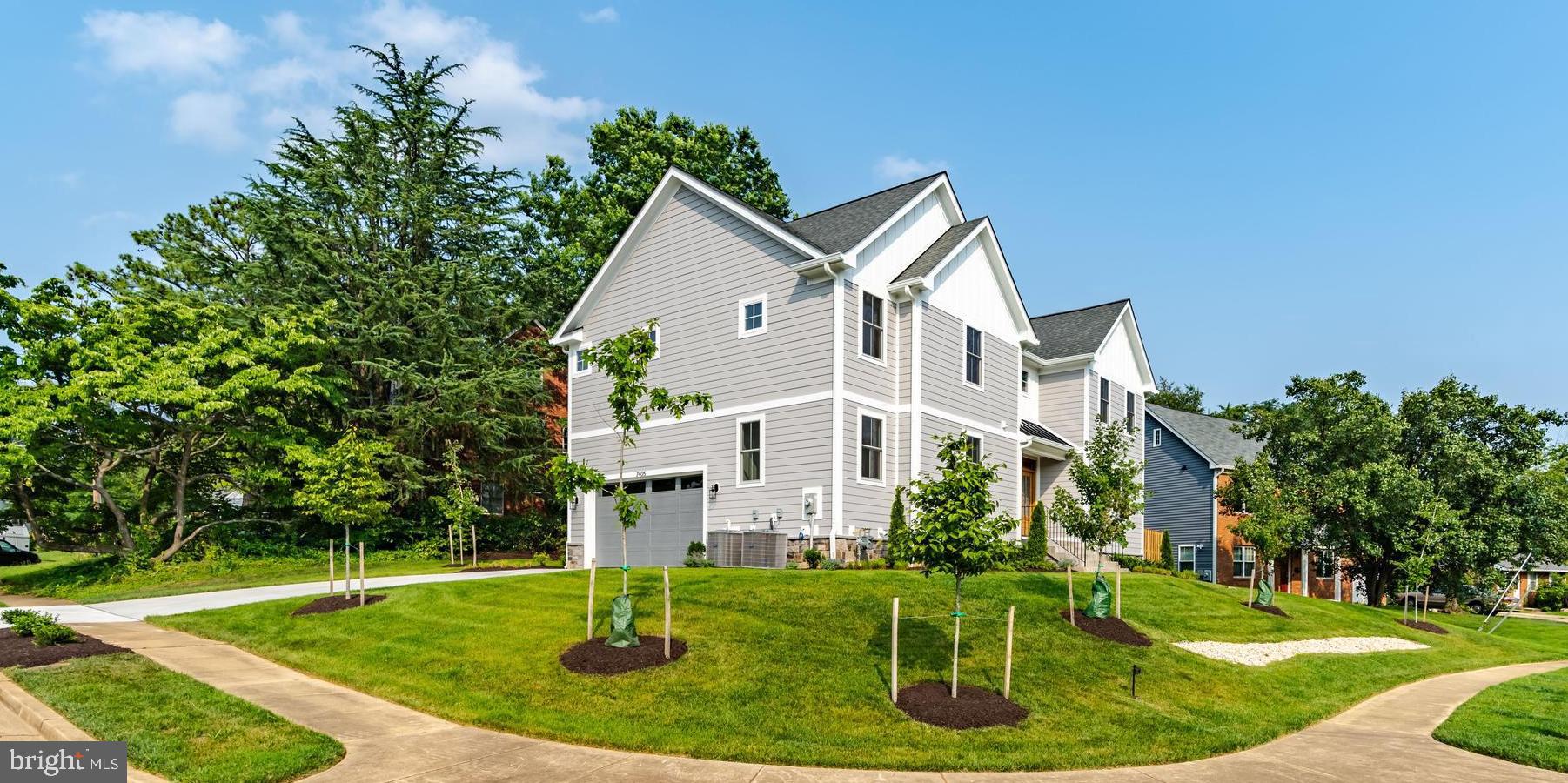 PIMMIT VIEW - Residential