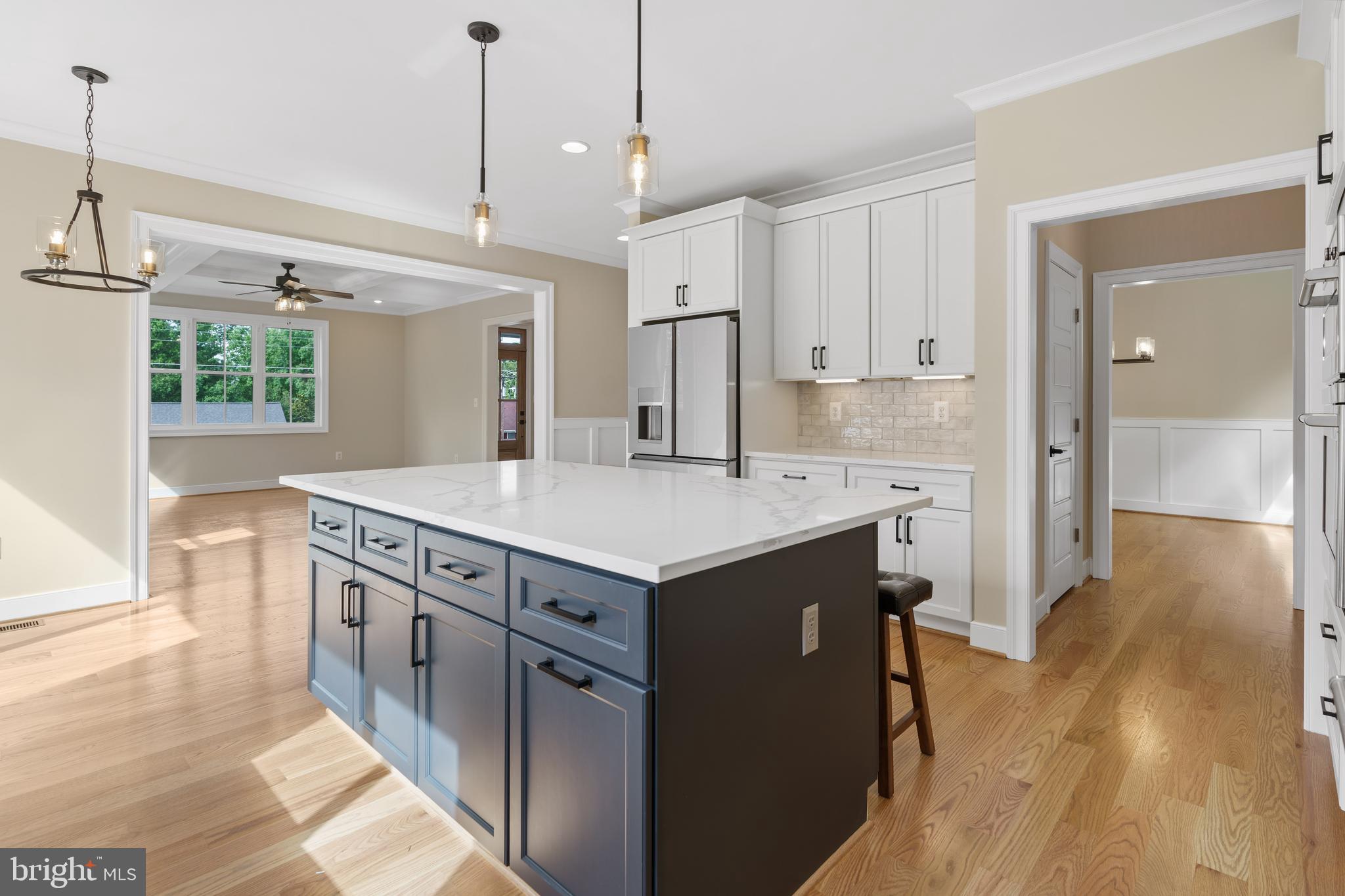 PIMMIT VIEW - Residential