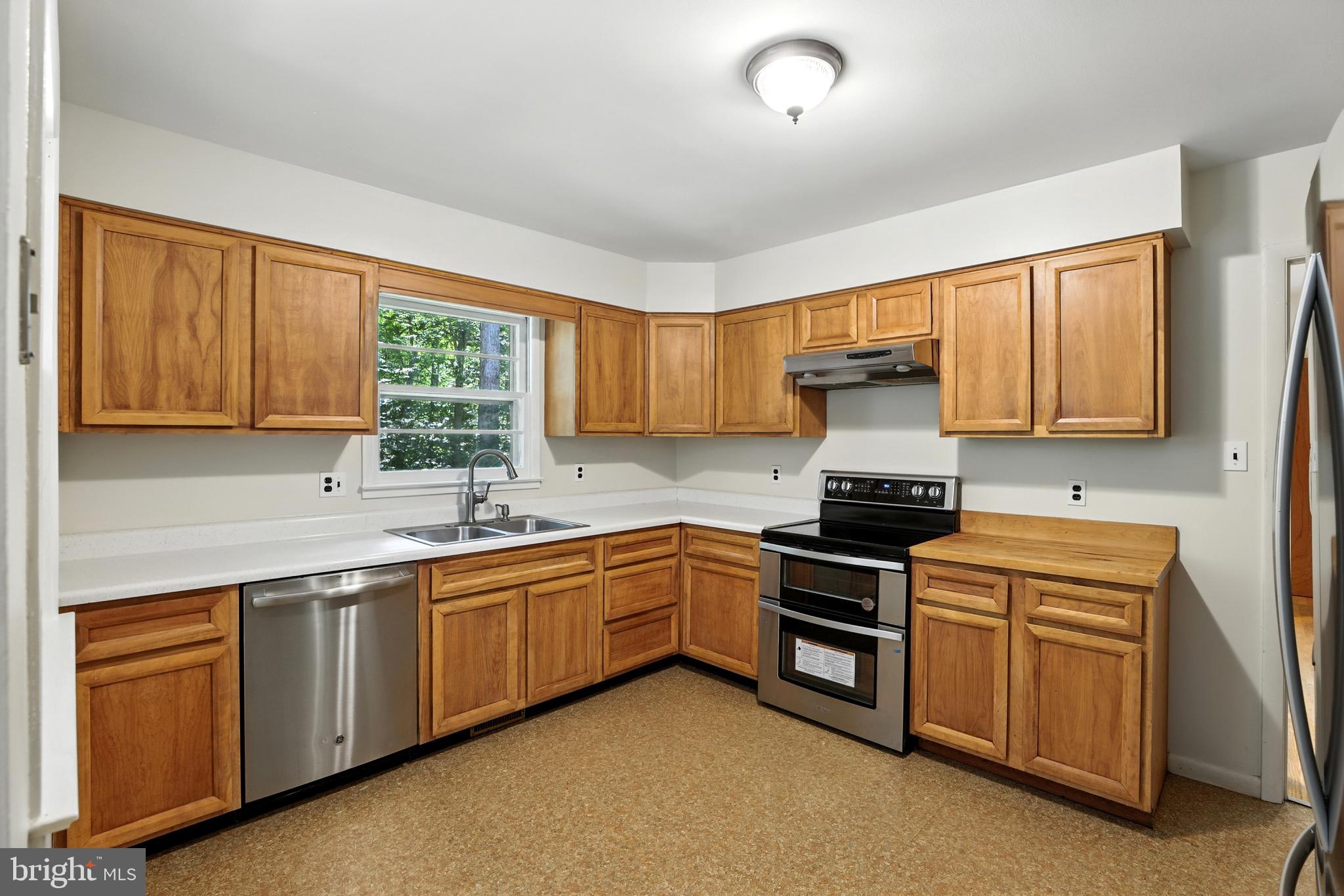 MOYAONE RESERVE - Residential Lease