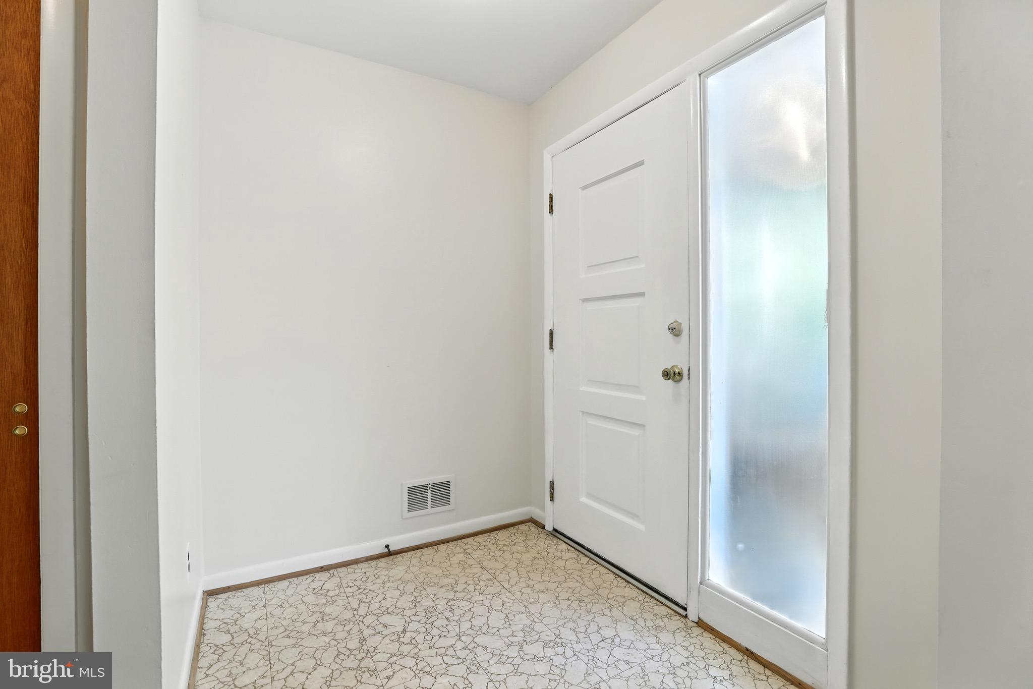 MOYAONE RESERVE - Residential Lease