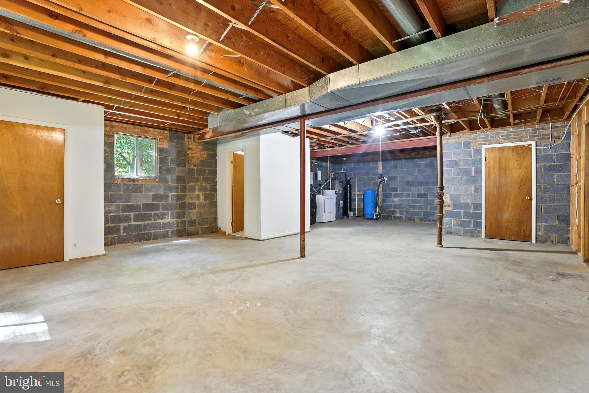 MOYAONE RESERVE - Residential Lease