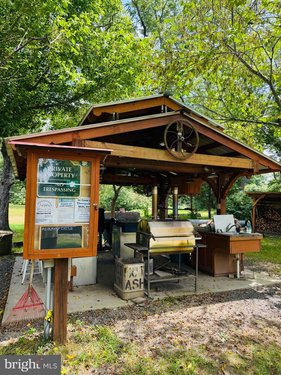 MOYAONE RESERVE - Residential Lease