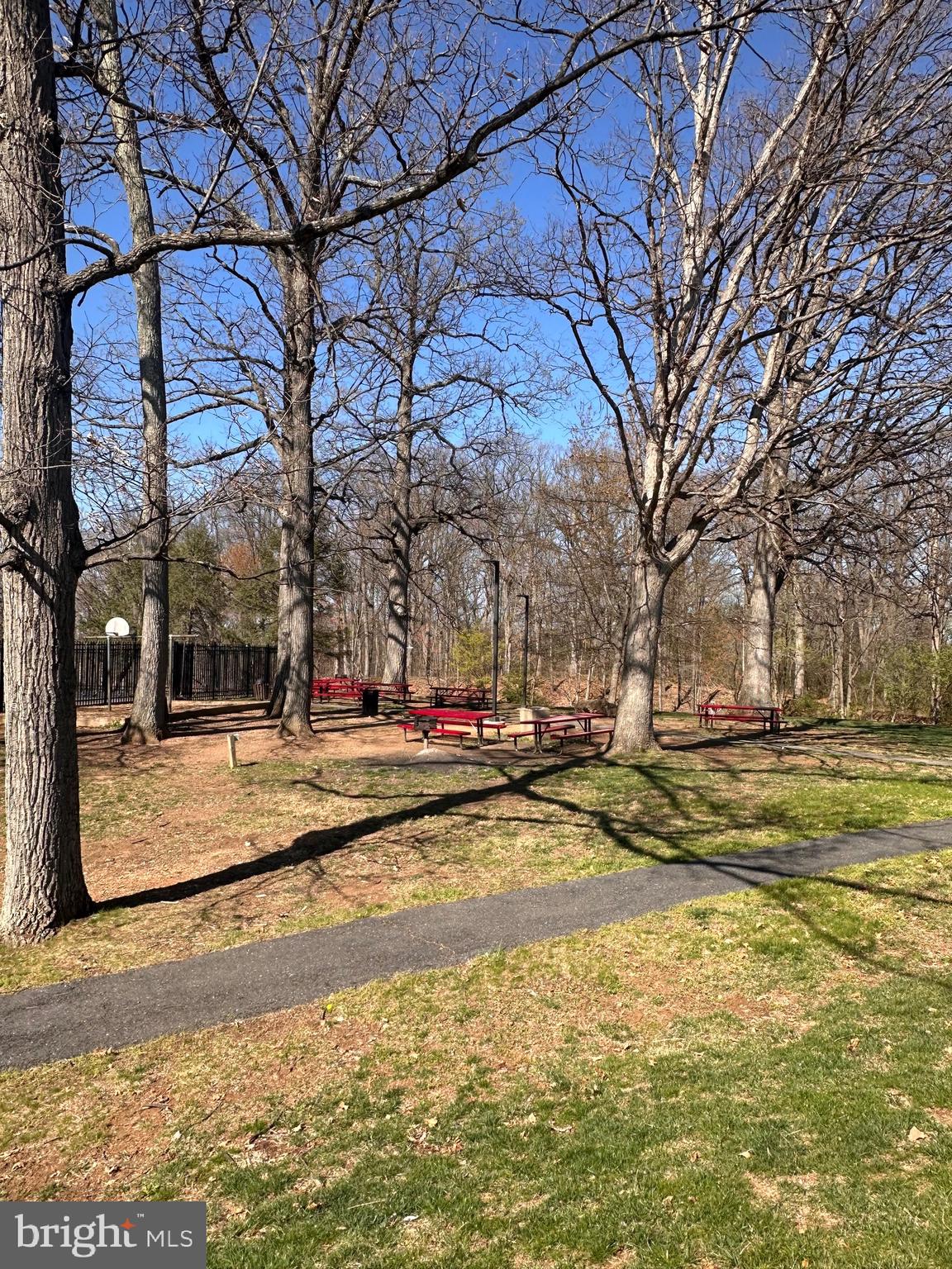 VILLA RIDGE CONDOMINIUM - Residential