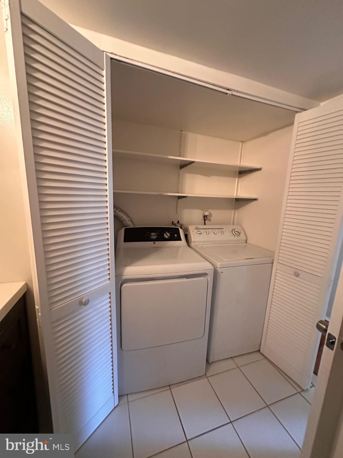 VILLA RIDGE CONDOMINIUM - Residential