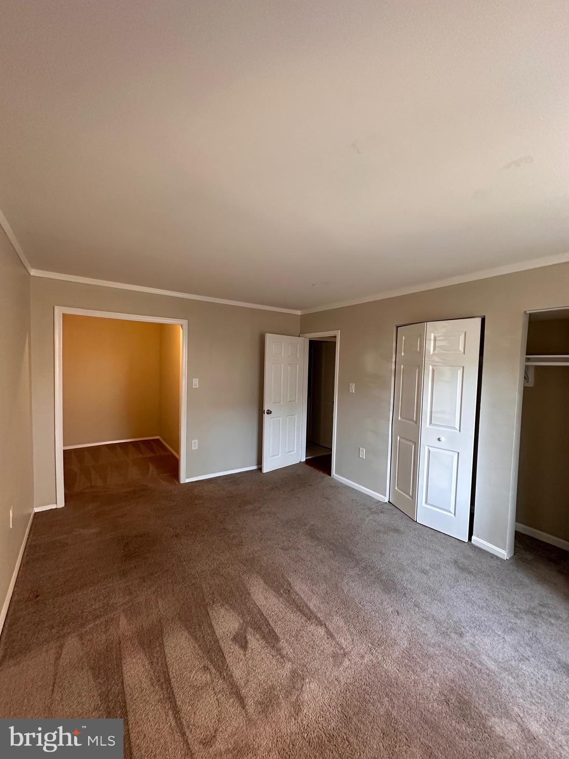 VILLA RIDGE CONDOMINIUM - Residential