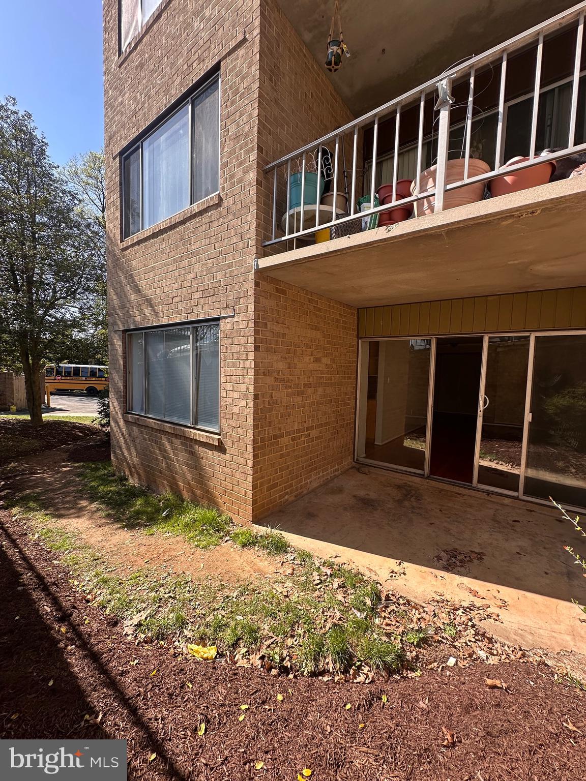 VILLA RIDGE CONDOMINIUM - Residential