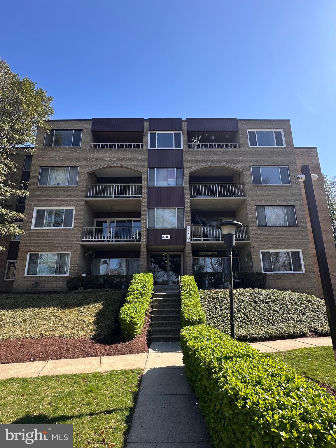 VILLA RIDGE CONDOMINIUM - Residential