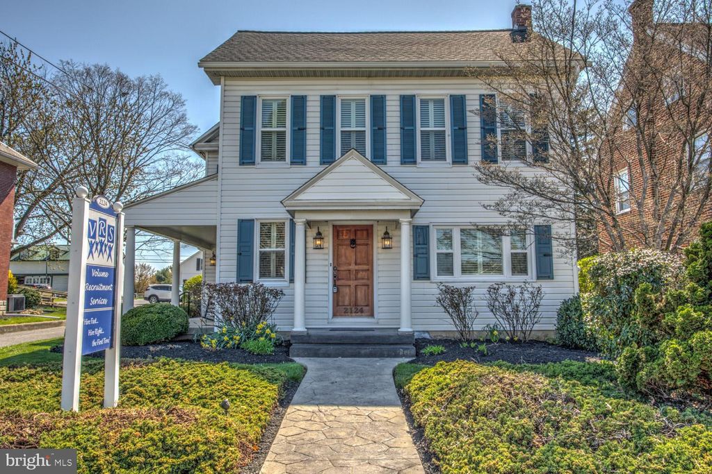 Photo of 2124 MARIETTA AVE, LANCASTER, PA 17603 (MLS # PALA2033202)