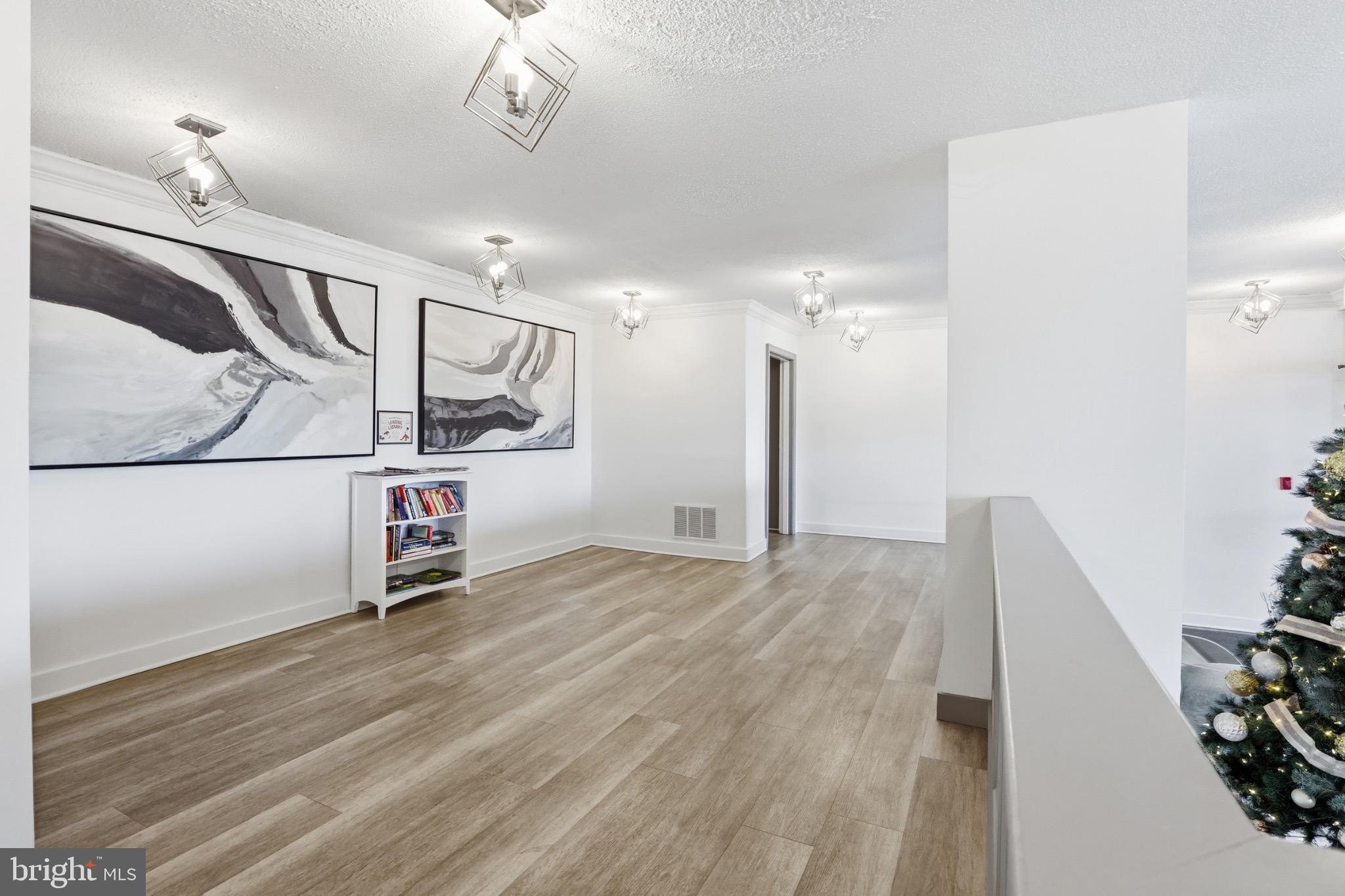 AMERICANA CENTRE - Residential