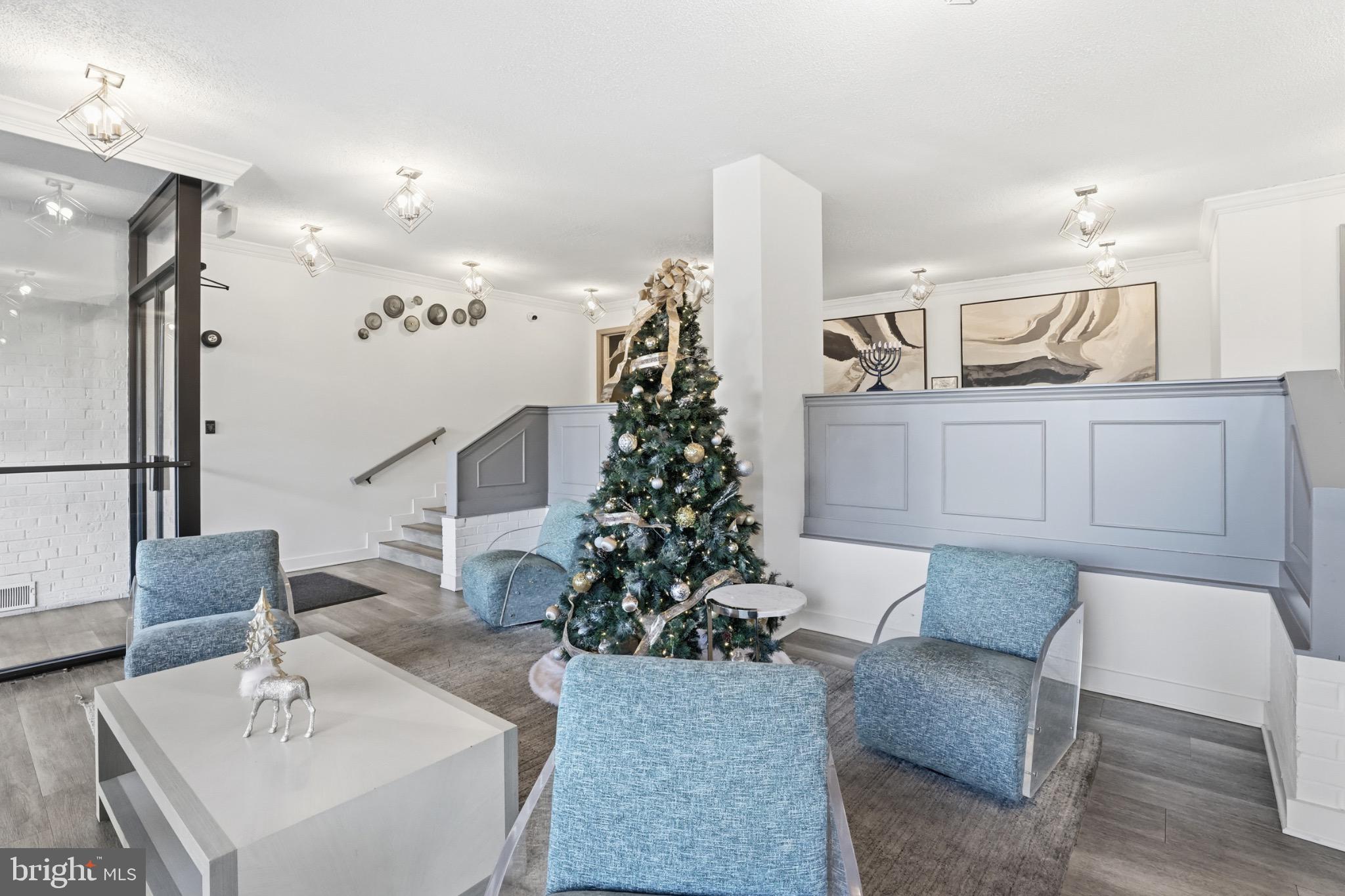 AMERICANA CENTRE - Residential