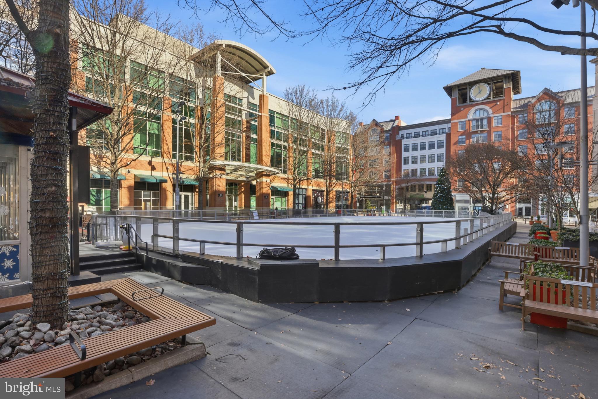 AMERICANA CENTRE - Residential