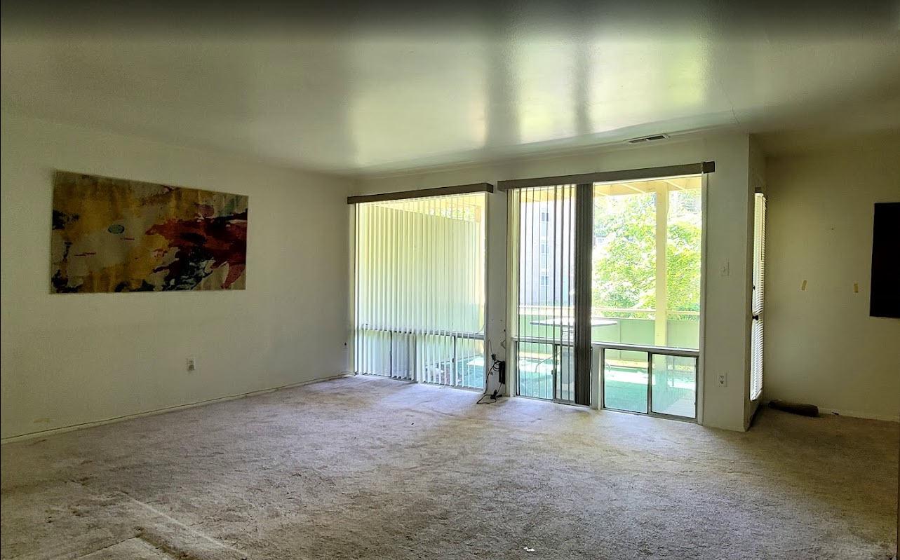 HOLLY HILL CONDOMINIUMS - Residential