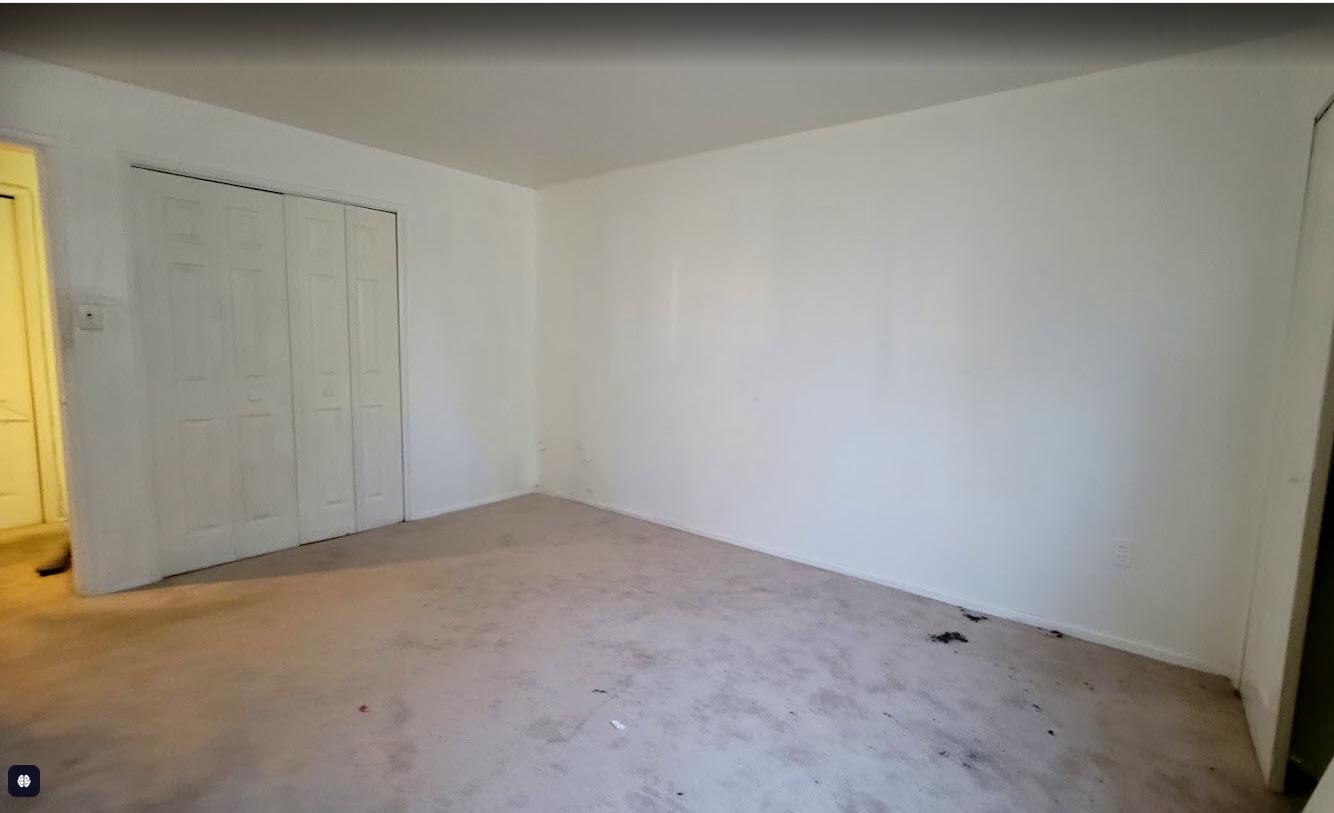 HOLLY HILL CONDOMINIUMS - Residential