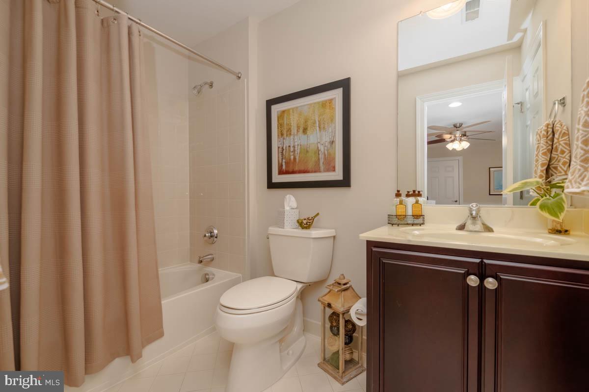 TOLLGATE VILLAGE - Residential