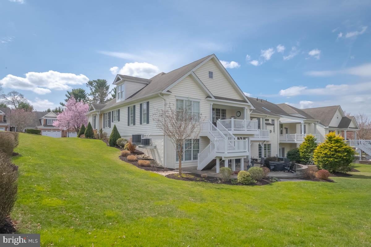 TOLLGATE VILLAGE - Residential