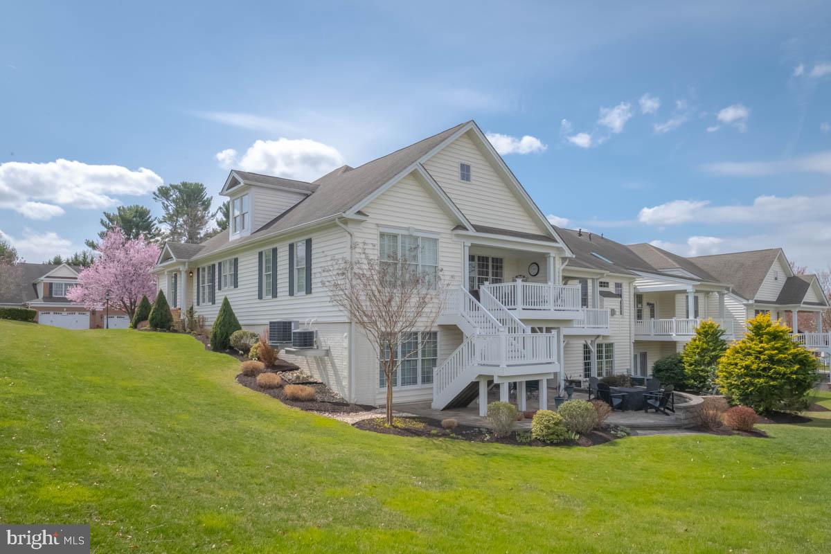 TOLLGATE VILLAGE - Residential