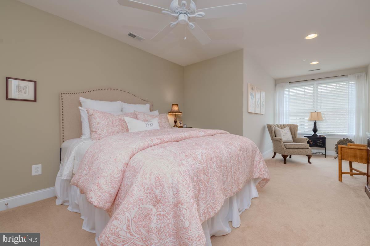 TOLLGATE VILLAGE - Residential