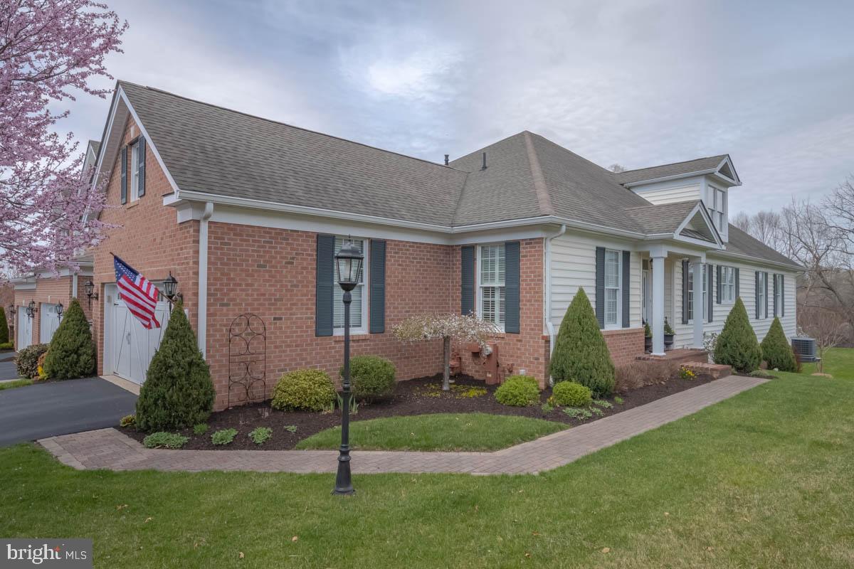 TOLLGATE VILLAGE - Residential