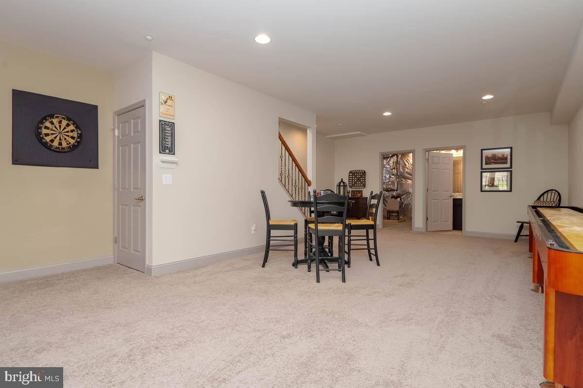 TOLLGATE VILLAGE - Residential