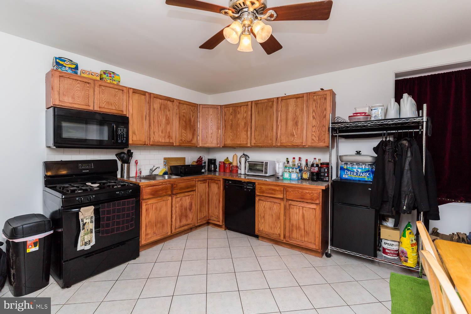 FISHTOWN - Residential Lease