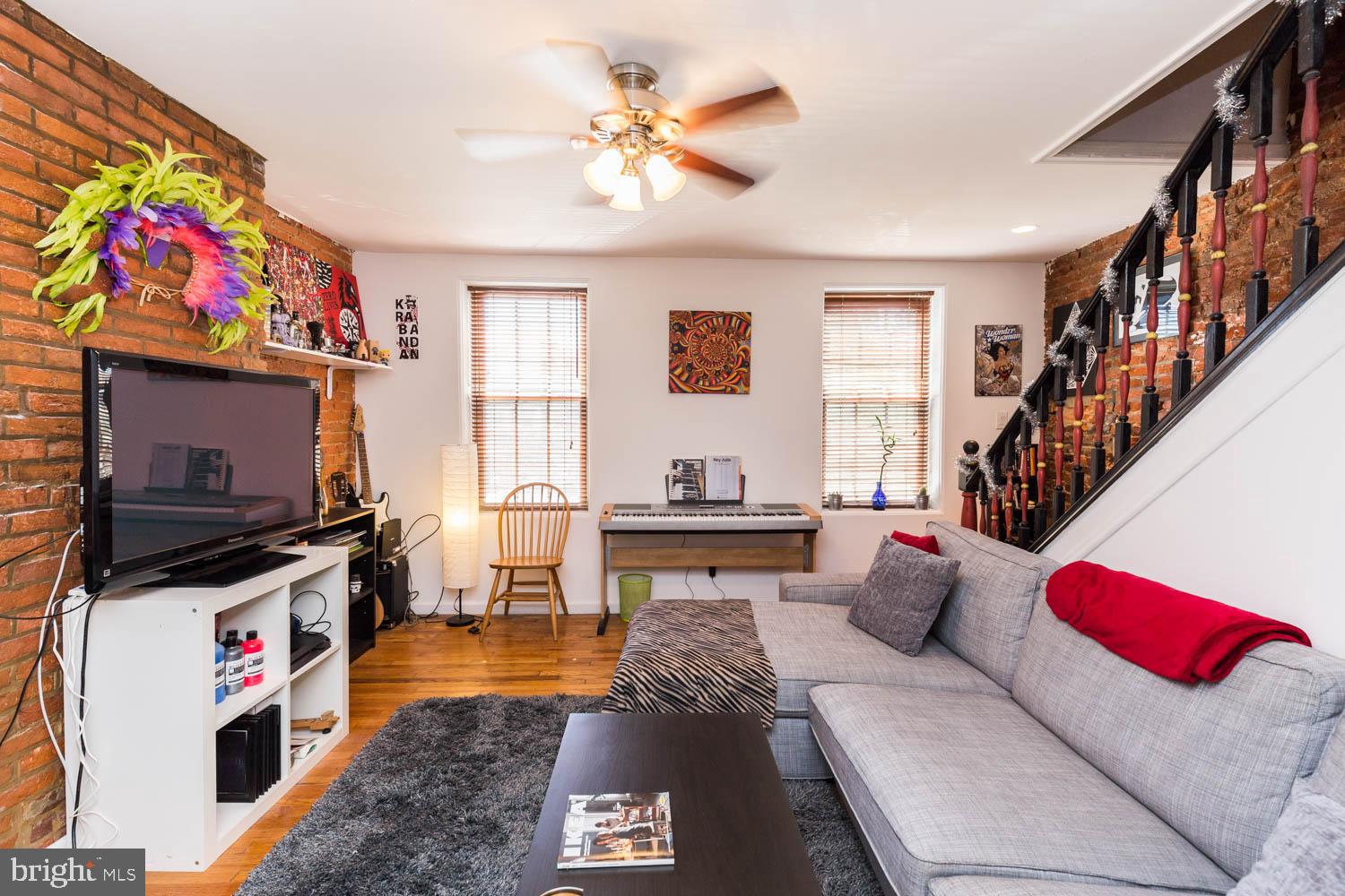 FISHTOWN - Residential Lease