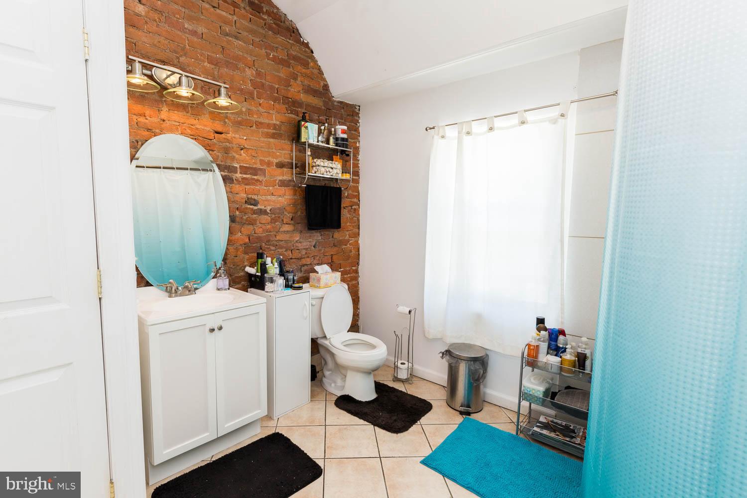 FISHTOWN - Residential Lease