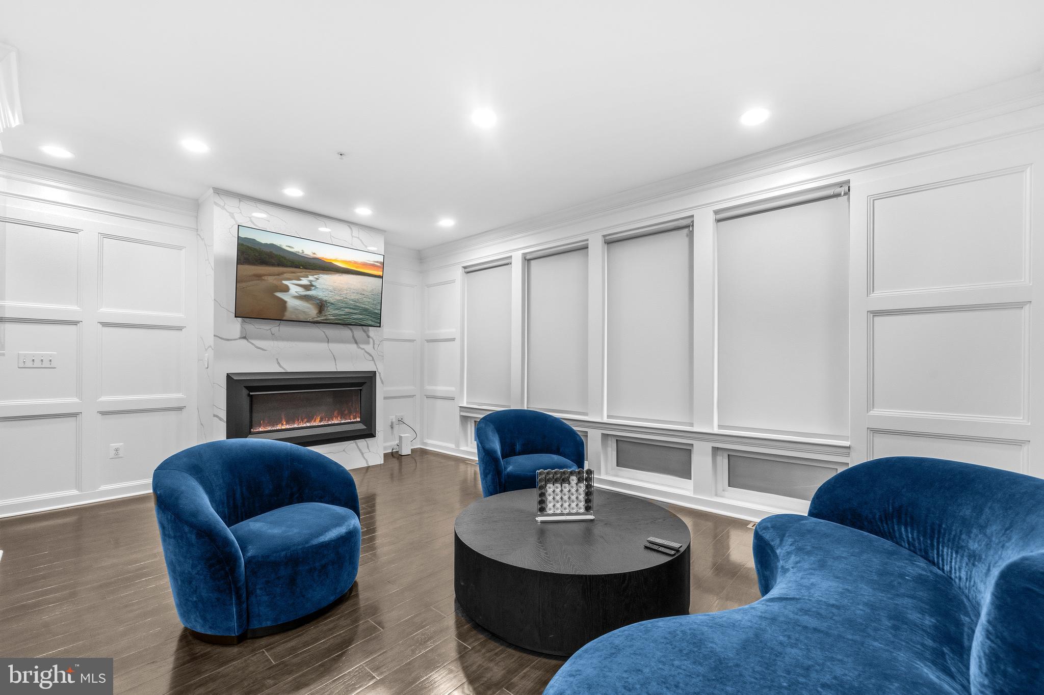 POTOMAC OVERLOOK AT NATIONAL HARBOR - Residential