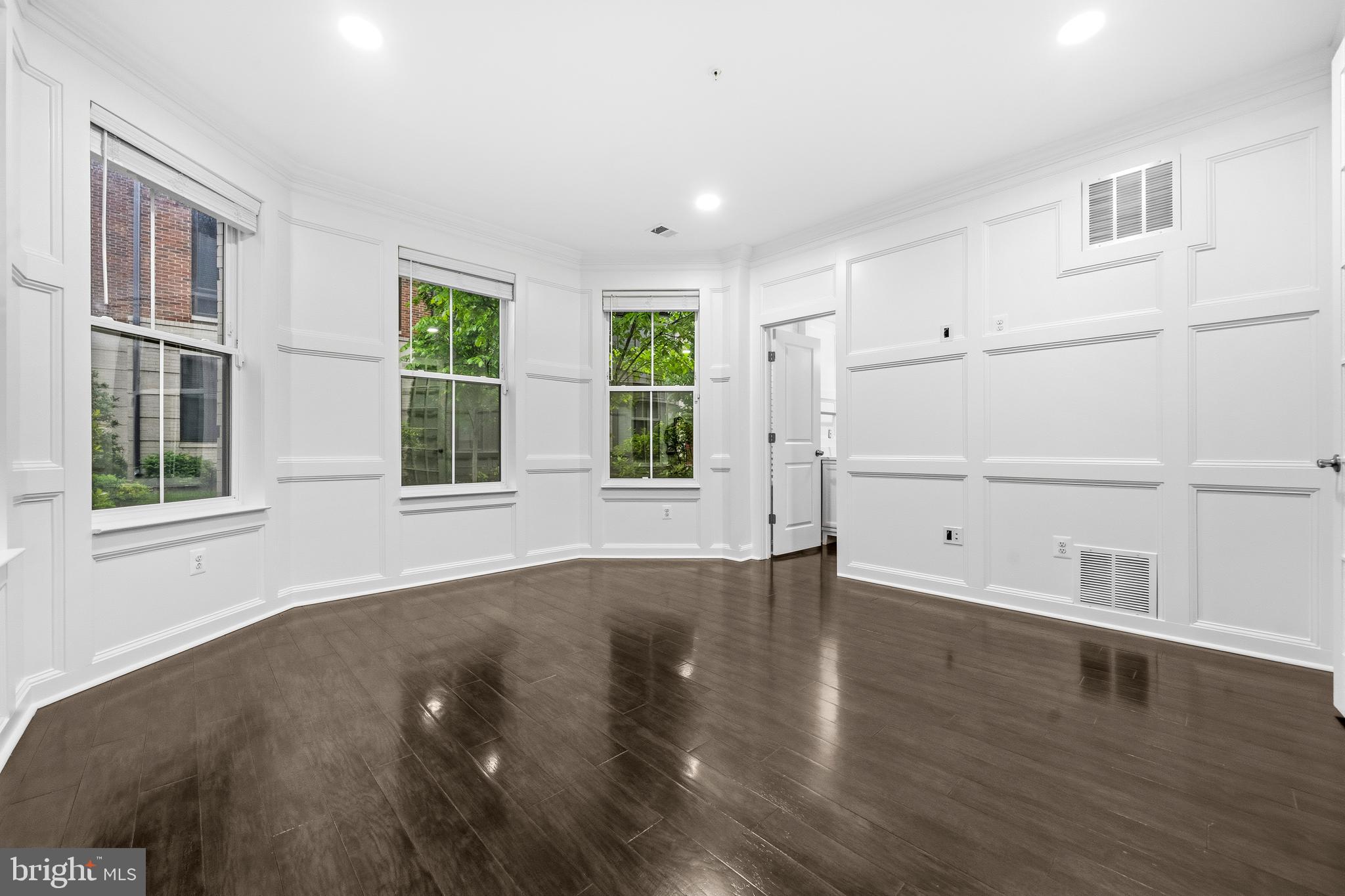 POTOMAC OVERLOOK AT NATIONAL HARBOR - Residential
