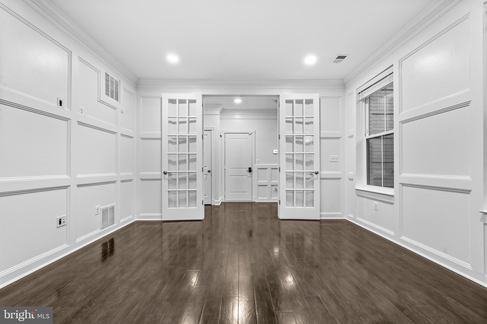POTOMAC OVERLOOK AT NATIONAL HARBOR - Residential