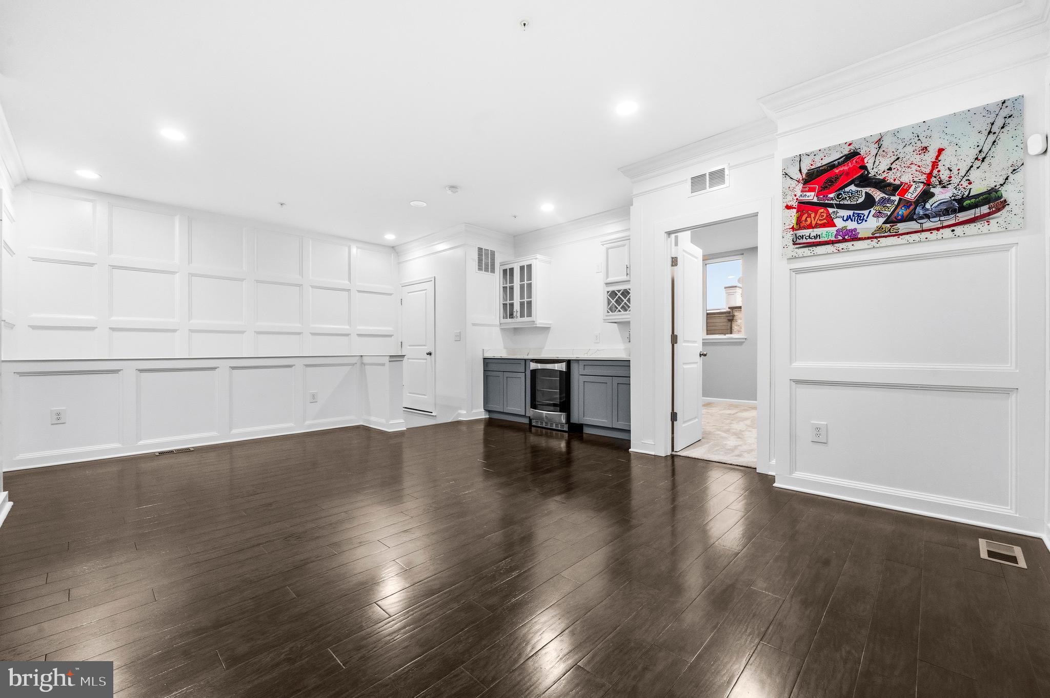 POTOMAC OVERLOOK AT NATIONAL HARBOR - Residential