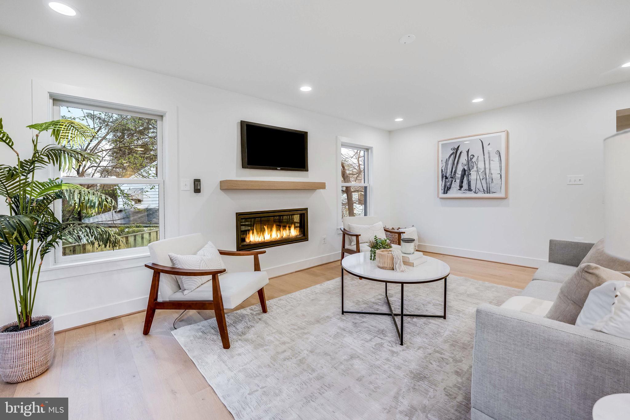 GREENWAY DOWNS - Residential