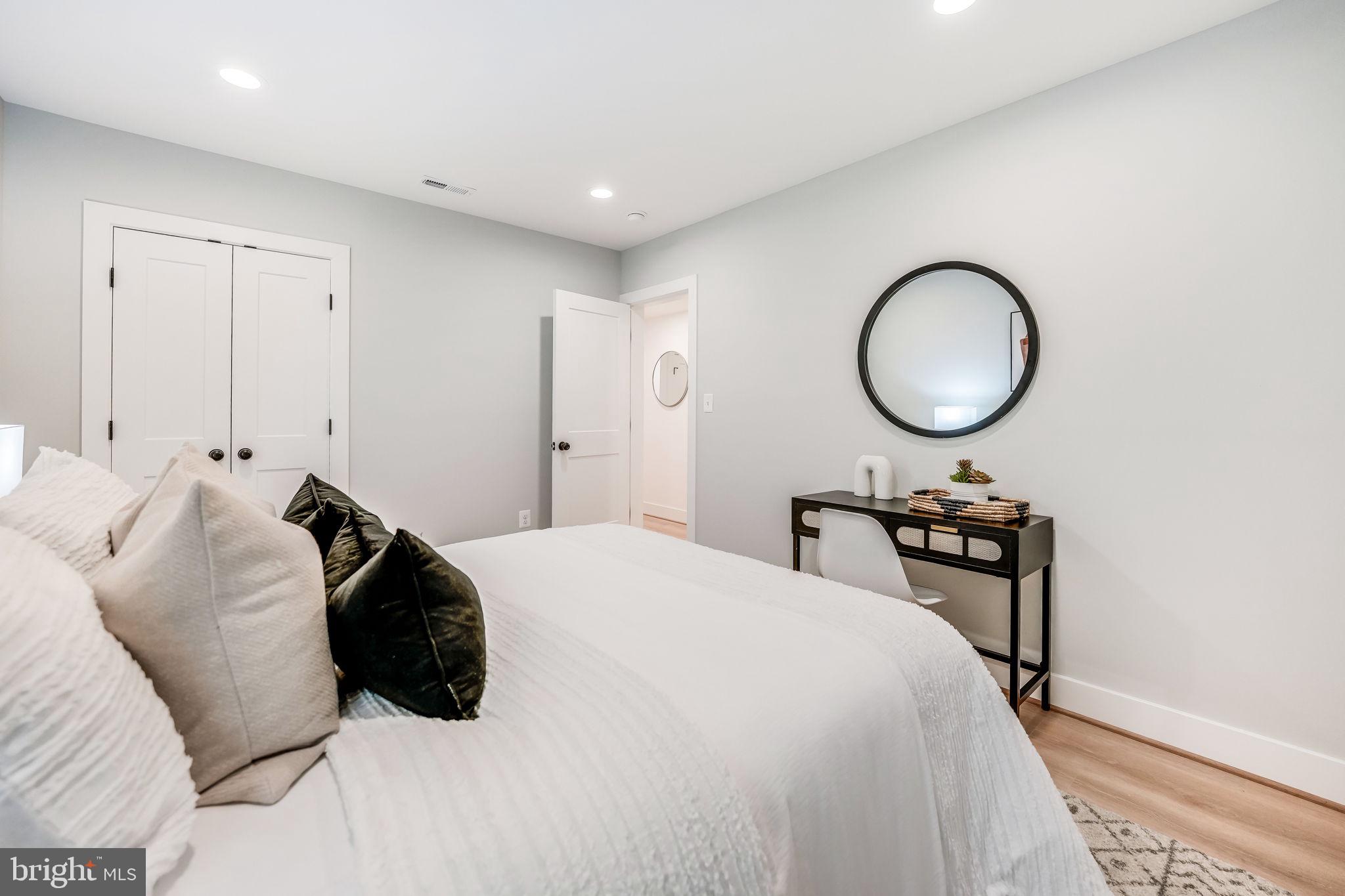 GREENWAY DOWNS - Residential