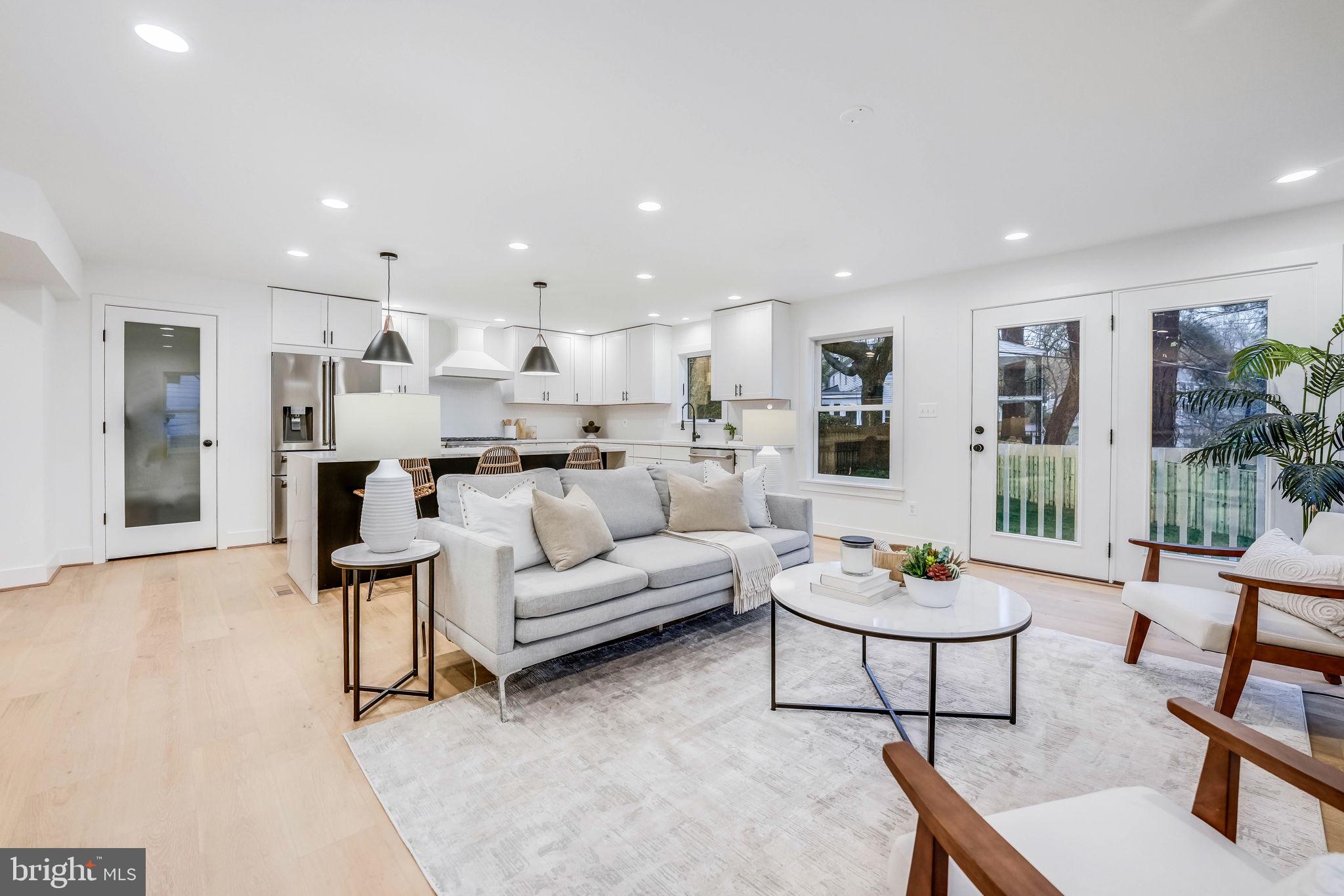 GREENWAY DOWNS - Residential