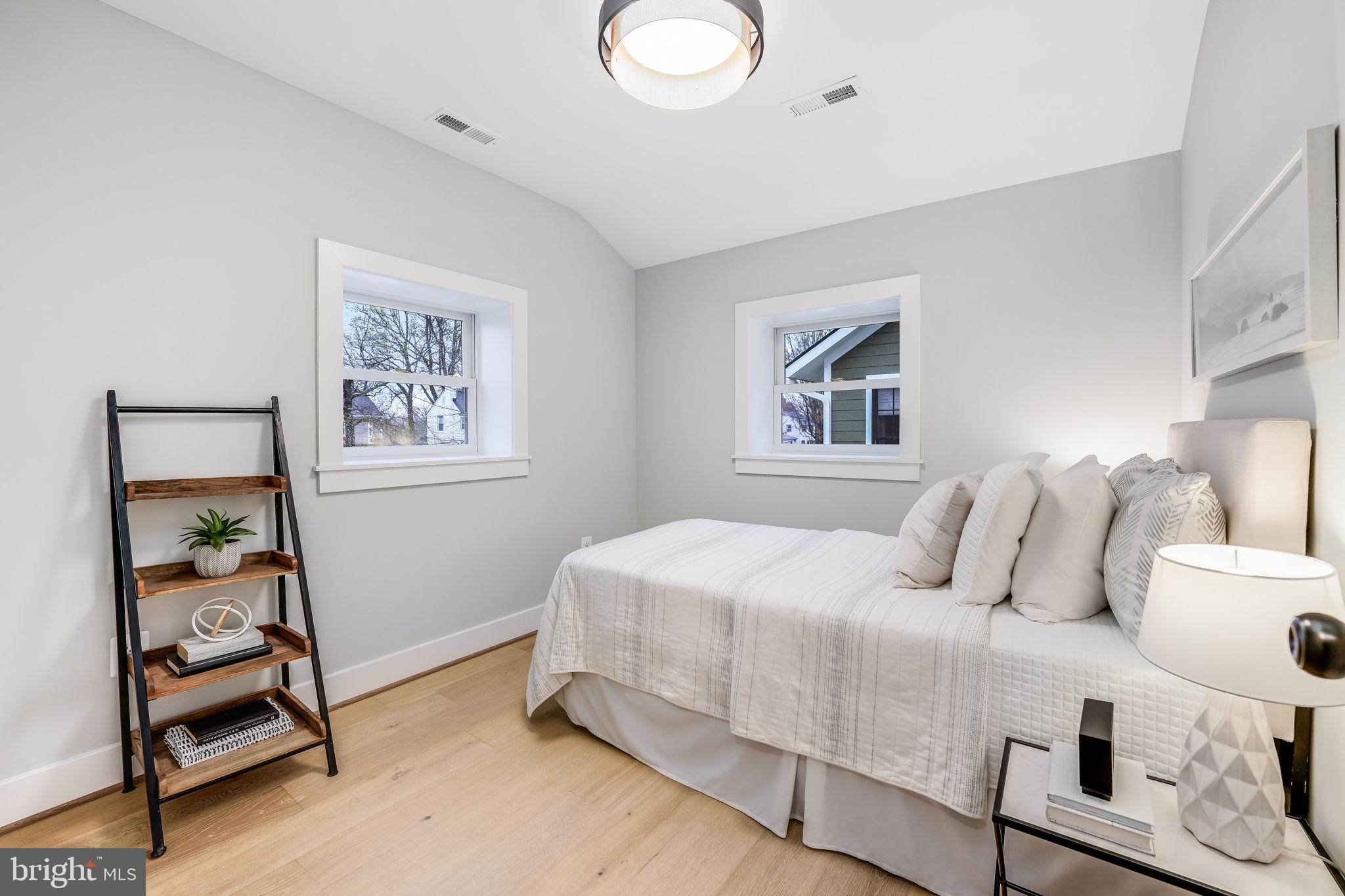 GREENWAY DOWNS - Residential