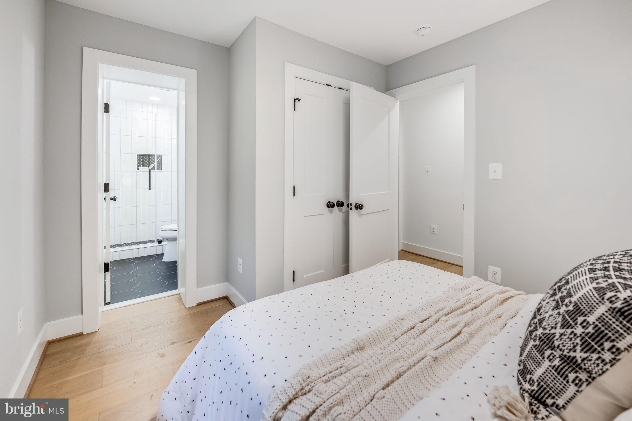 GREENWAY DOWNS - Residential