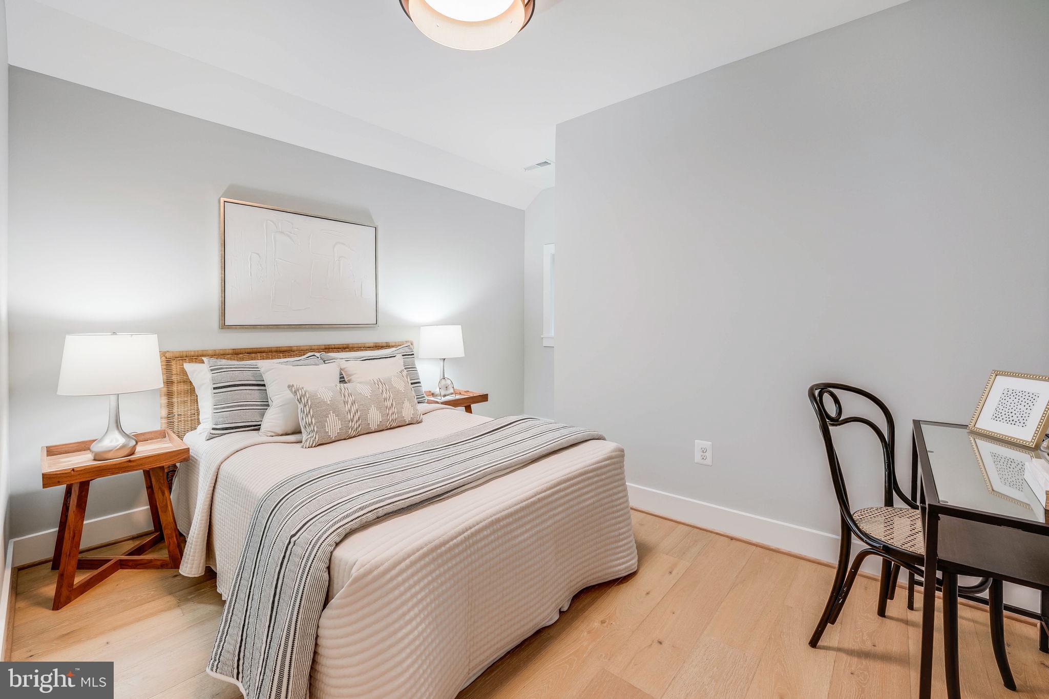 GREENWAY DOWNS - Residential