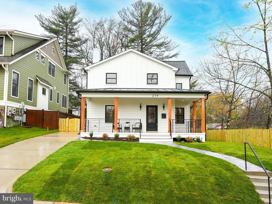 Relax in style in this elegantly updated home featuring 5 spacious bedrooms, 4.5 modern bathrooms, and an open-concept kitchen that's perfect for entertaining as it flows into the family room. A convenient first-floor home office allows you to work in peace.
Located in a welcoming neighborhood and proximity to a variety of parks, trails, shopping and dining options, all within easy walking distance.
Step outside to discover a generously sized, fenced backyard, a private oasis perfect for cultivating your garden, enjoying peaceful moments, or engaging in lively outdoor activities.
This home is the perfect blend of tranquility and convenience, ideal for those seeking a harmonious living experience. Come check it out for yourself!