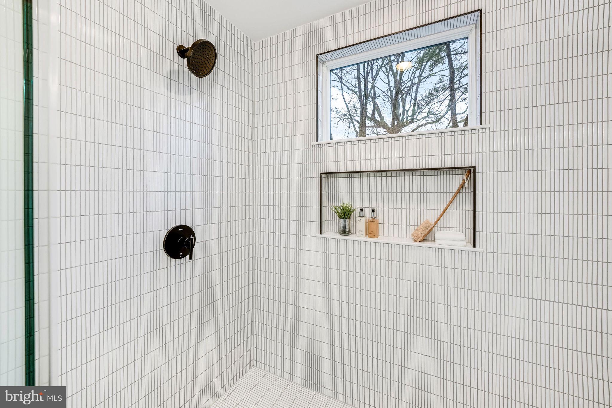 GREENWAY DOWNS - Residential