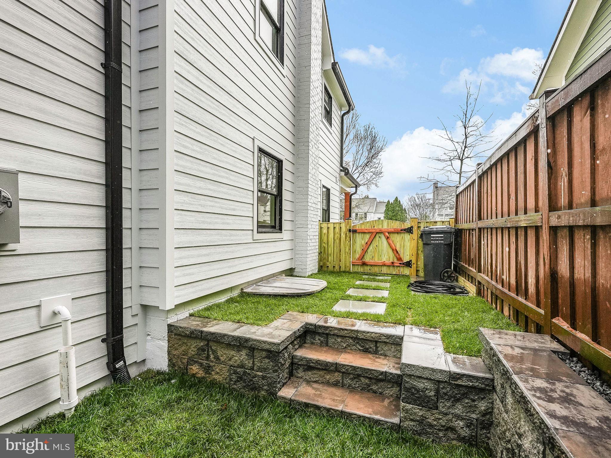 GREENWAY DOWNS - Residential